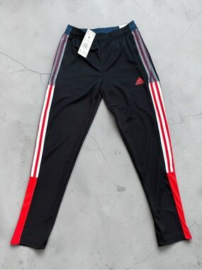 NWT adidas Boys size Medium (11-12Y) Black Joggers with Red & White Stripes